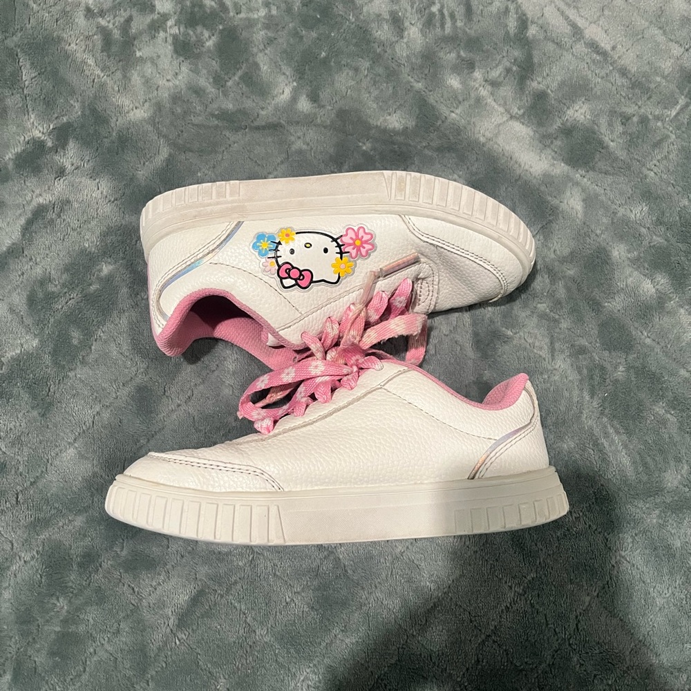 Hello Kitty Kids Sneakers - White and Pink‎ Delight